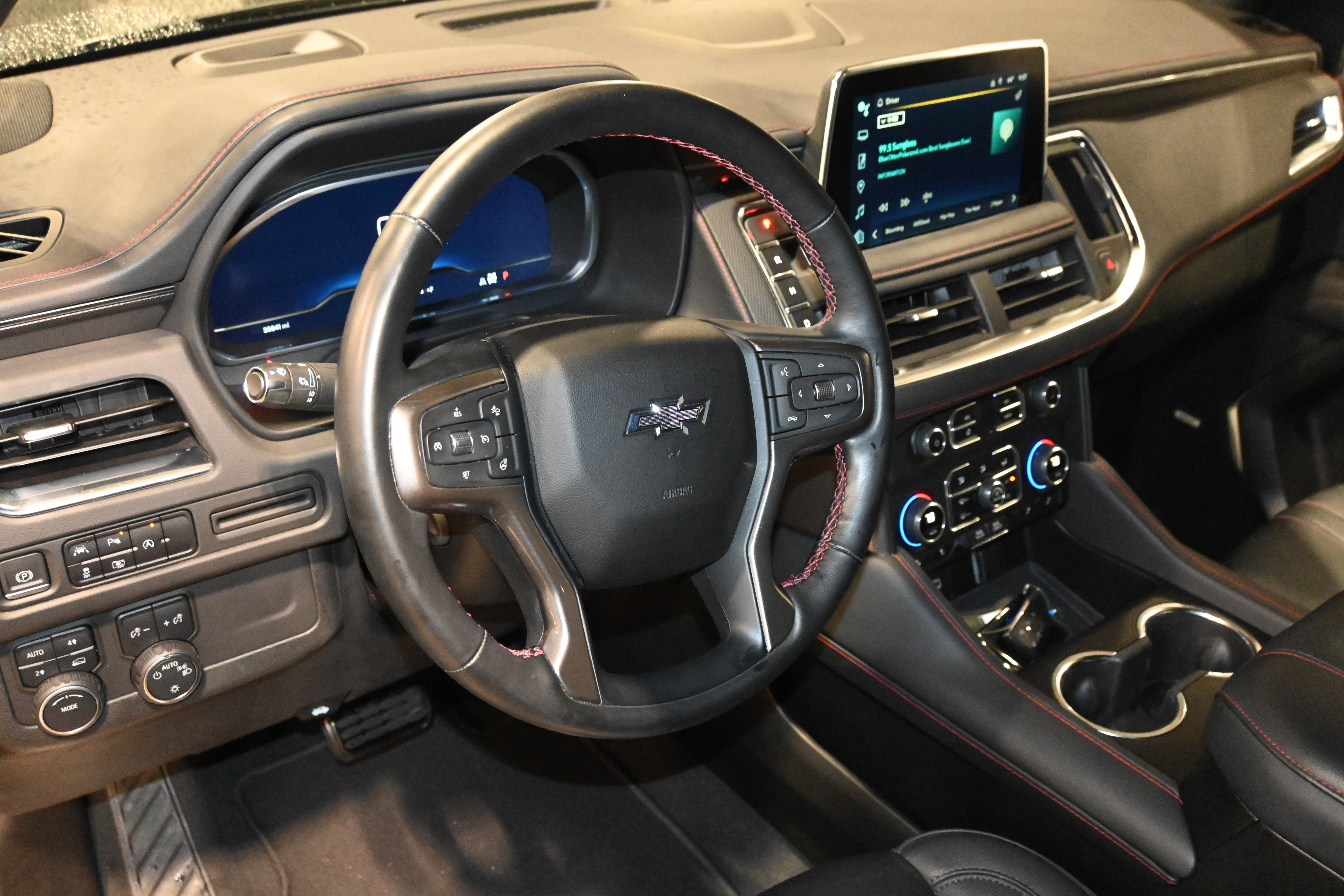 Used 2023 Chevrolet Tahoe RST w/ RST Performance Edition image 3