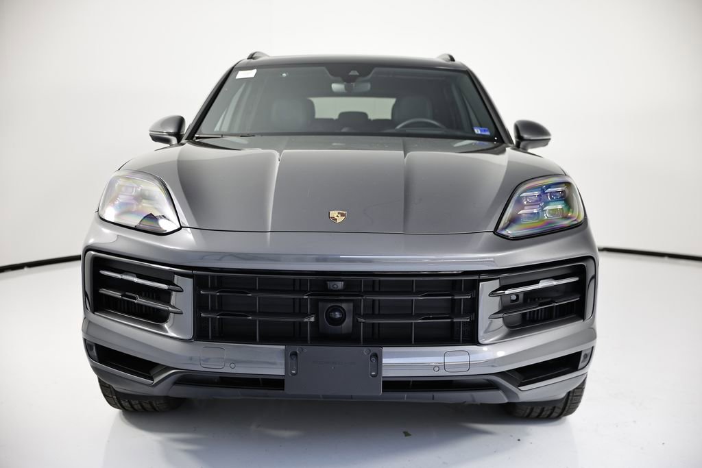 Certified 2025 Porsche Cayenne AWD/4WD image 10