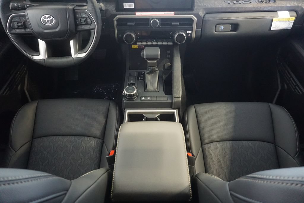 New 2026 Toyota Tacoma Limited AWD/4WD image 31