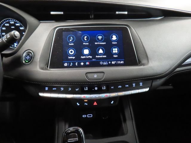 Used 2022 Cadillac XT4 Luxury w/ Cold Weather Package image 26