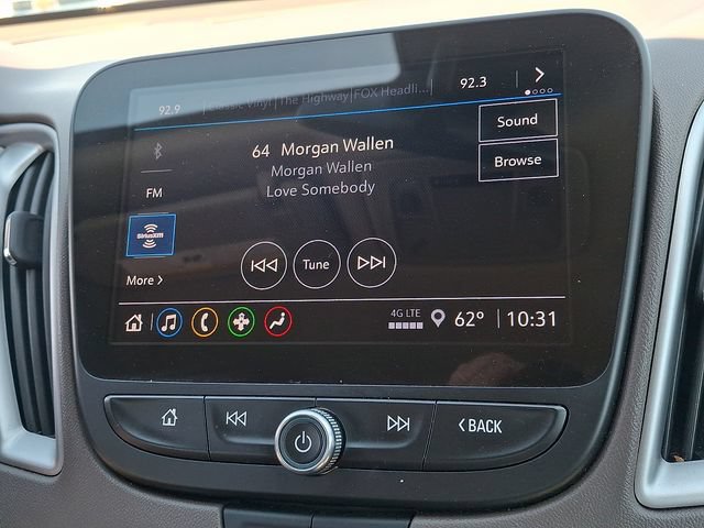Used 2024 Chevrolet Malibu LT FWD image 14