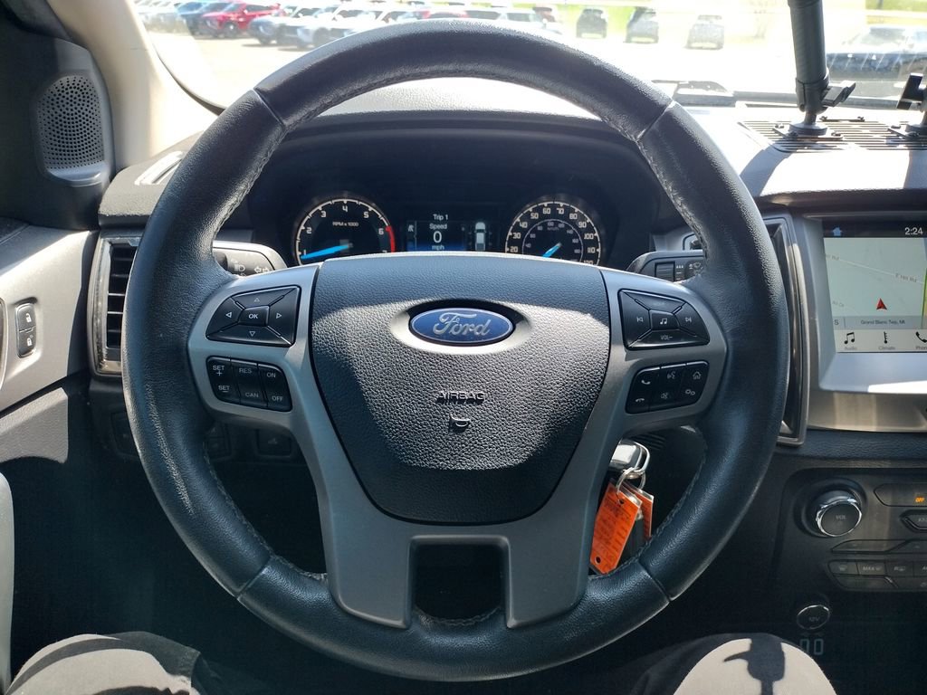 Used 2019 Ford Ranger XLT w/ Equipment Group 302A Luxury AWD/4WD image 6