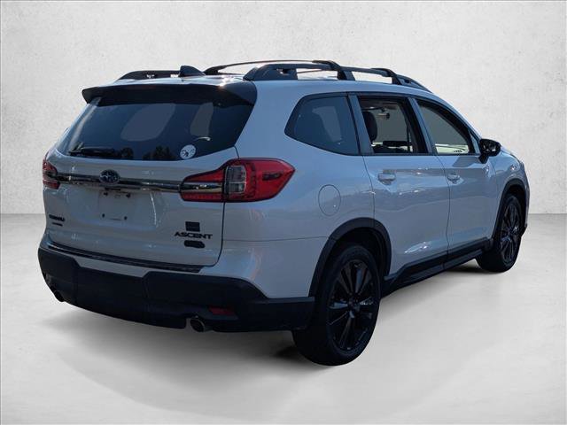 Used 2022 Subaru Ascent Onyx Edition image 5