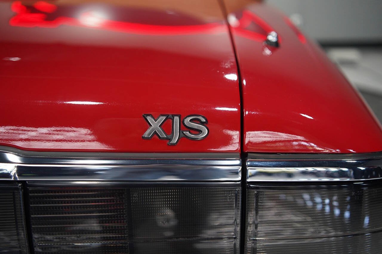 Used 1994 Jaguar XJS 4.0 Convertible RWD image 31