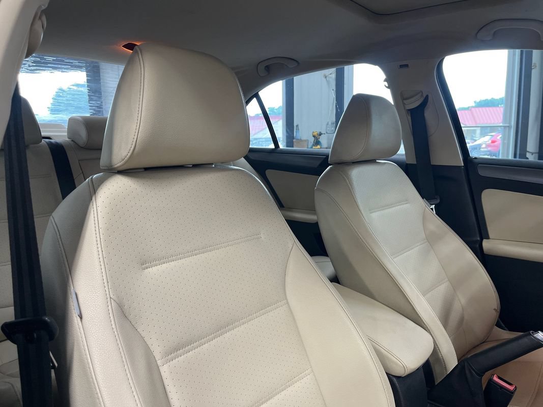 Used 2014 Volkswagen Jetta TDI FWD image 53
