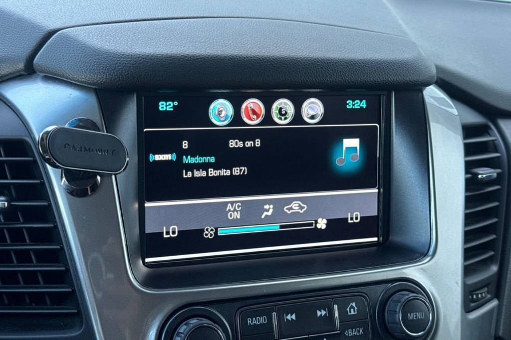 Used 2019 Chevrolet Tahoe LT w/ Luxury Package AWD/4WD image 17