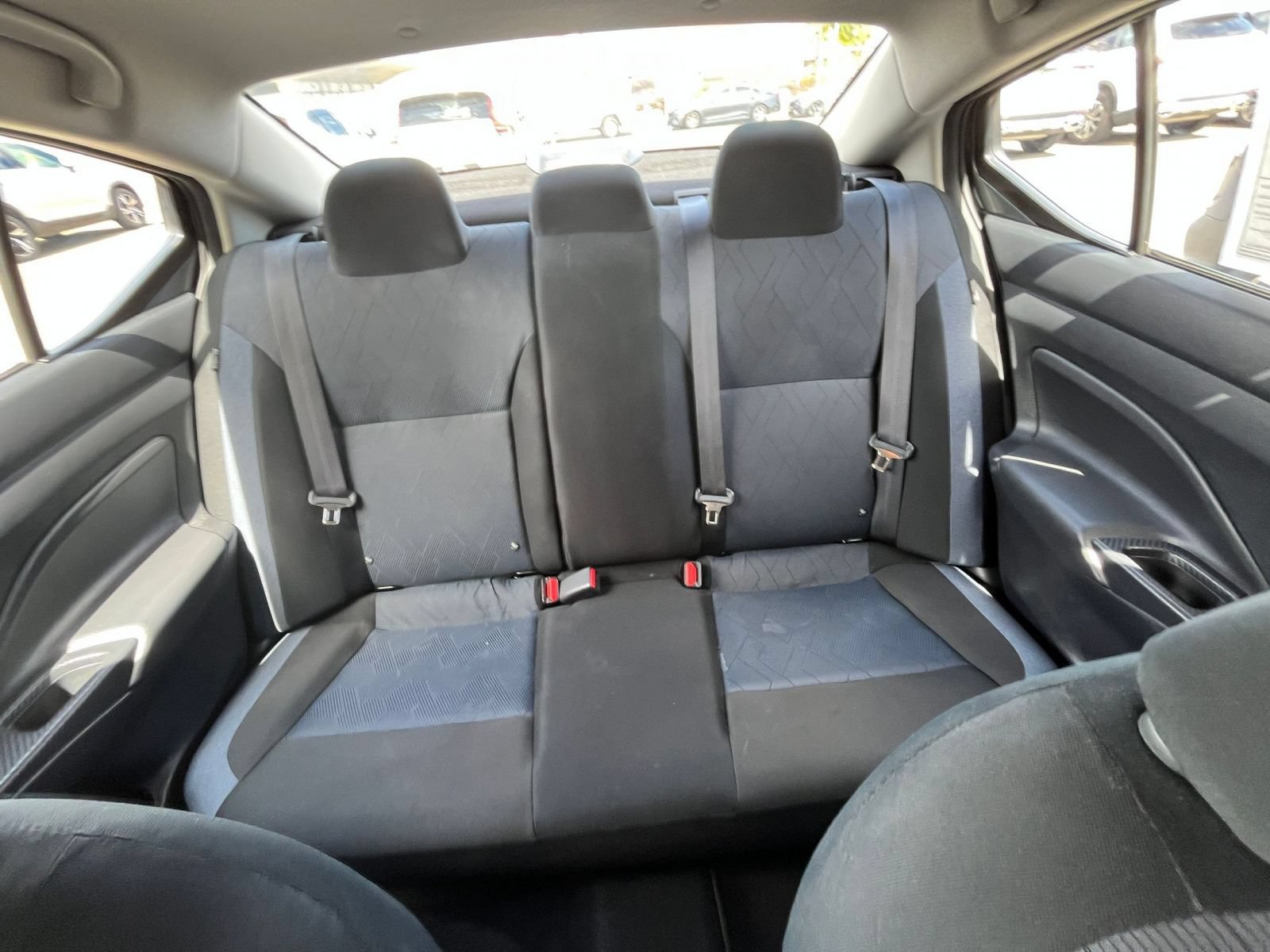 Used 2025 Nissan Versa SV FWD image 35