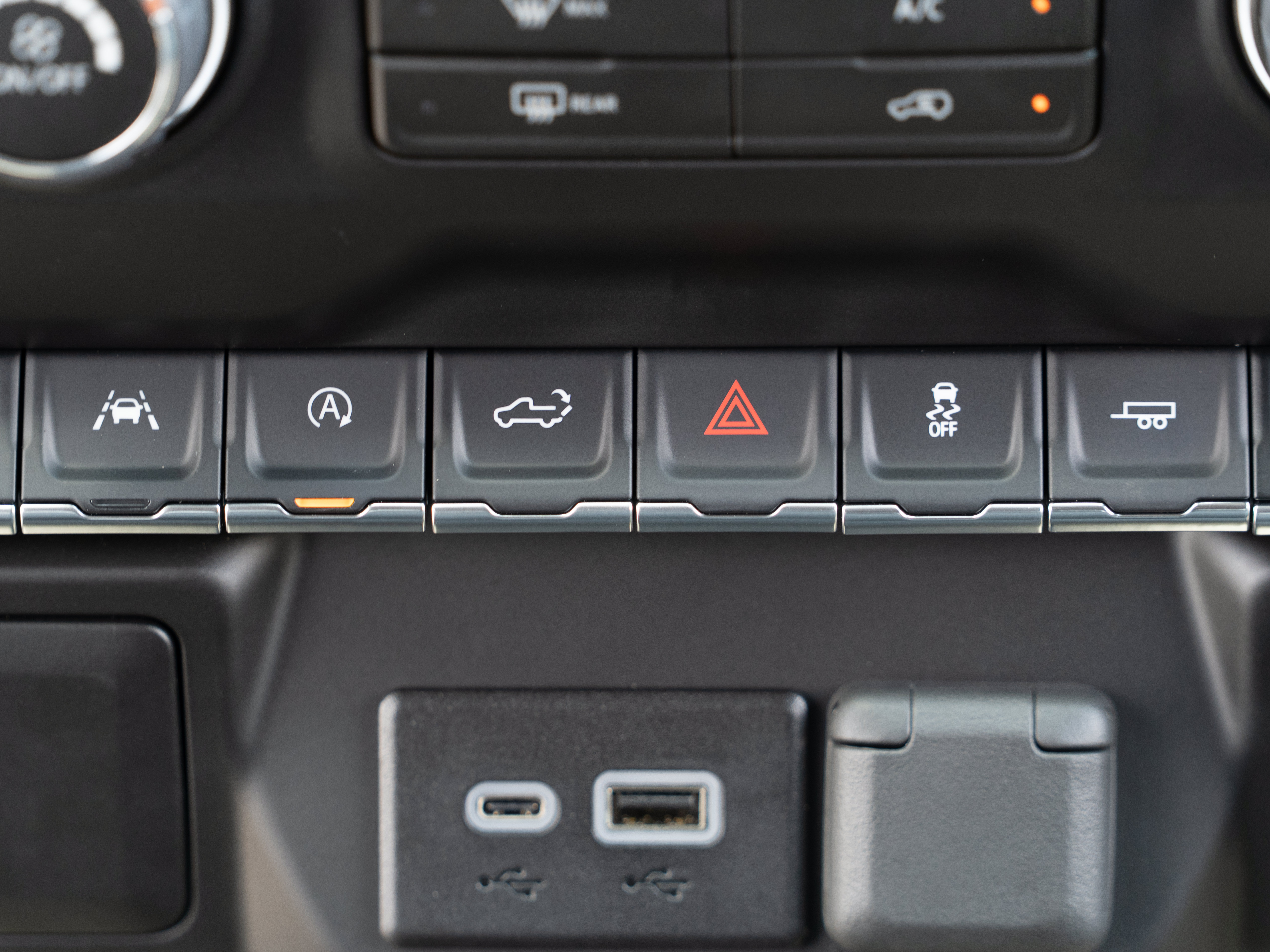 Used 2026 Chevrolet Silverado 1500 Custom RWD image 31