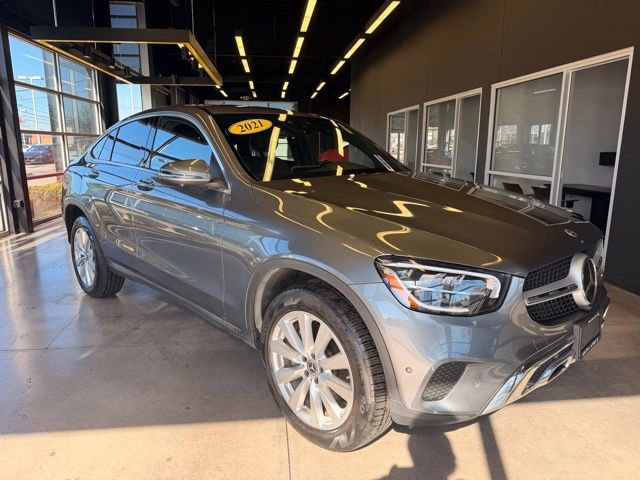 Used 2021 Mercedes-Benz GLC 300 4MATIC Coupe image 5