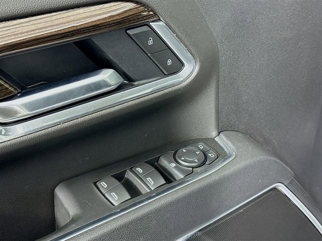 Used 2025 Chevrolet Silverado 2500 LT w/ Convenience Package image 19