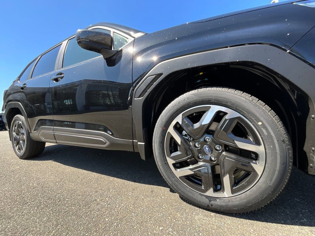 New 2025 Subaru Forester Limited image 9