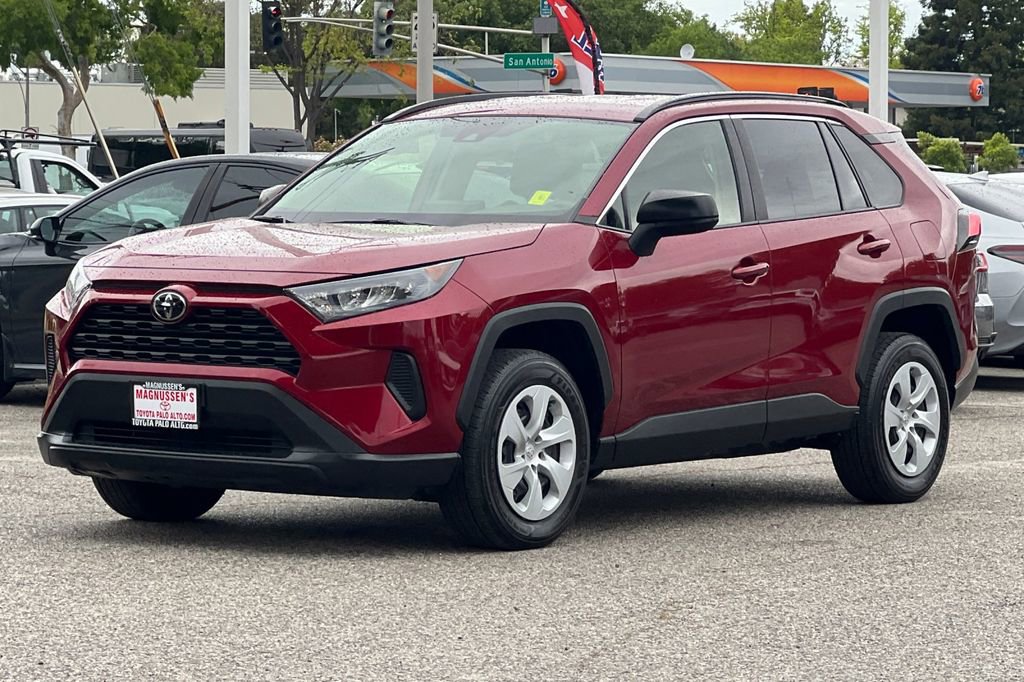 Certified 2021 Toyota RAV4 LE AWD/4WD image 7