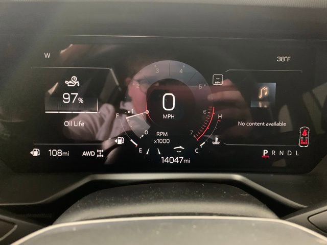 Used 2025 GMC Acadia AT4 image 20