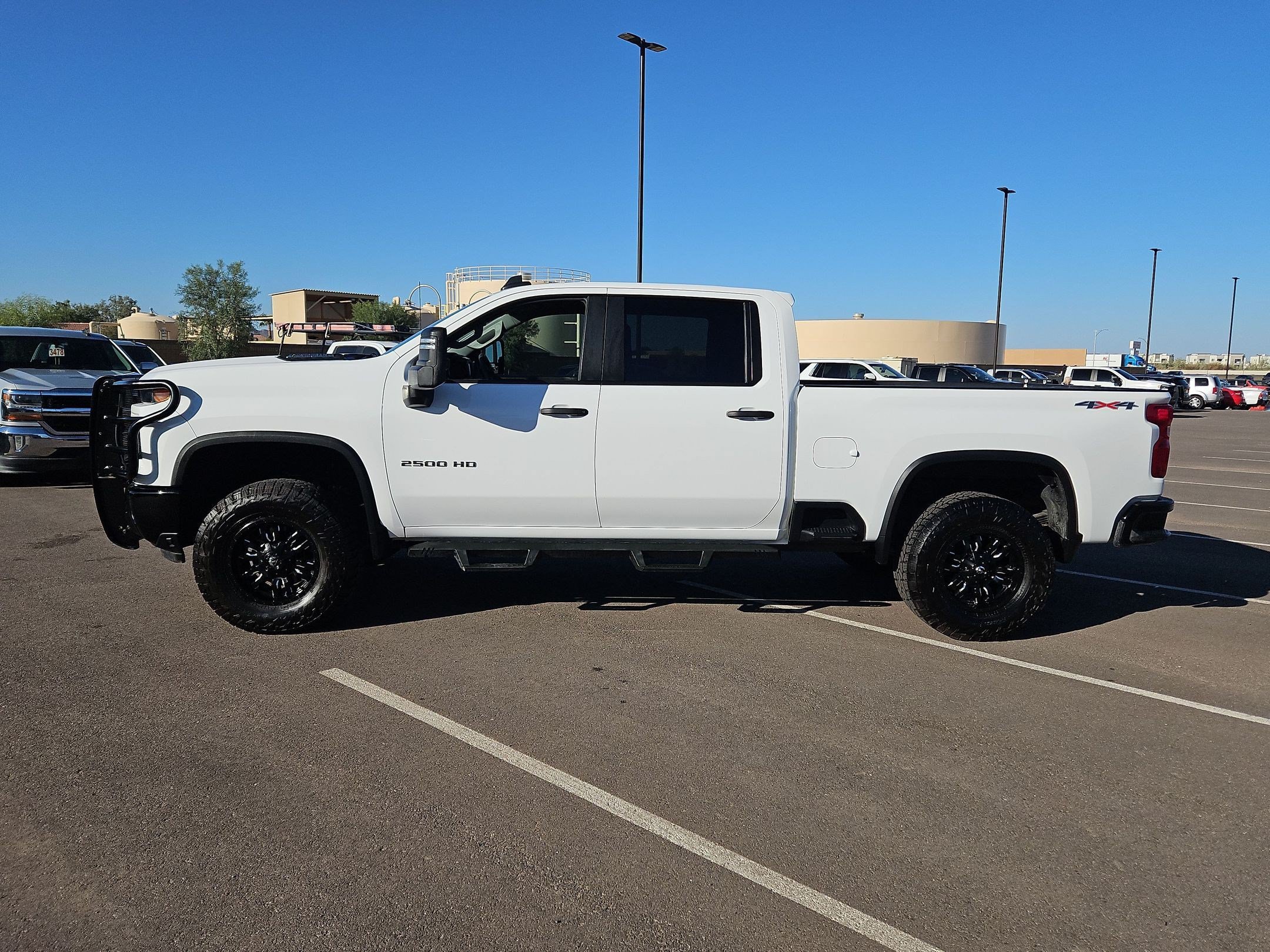 Used 2024 Chevrolet Silverado 2500 Custom w/ Custom Value Package AWD/4WD image 2