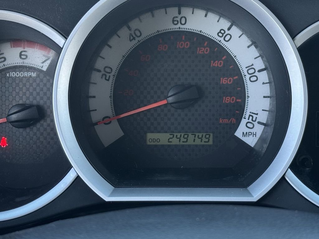 Used 2013 Toyota Tacoma PreRunner w/ SR5 Pkg image 16