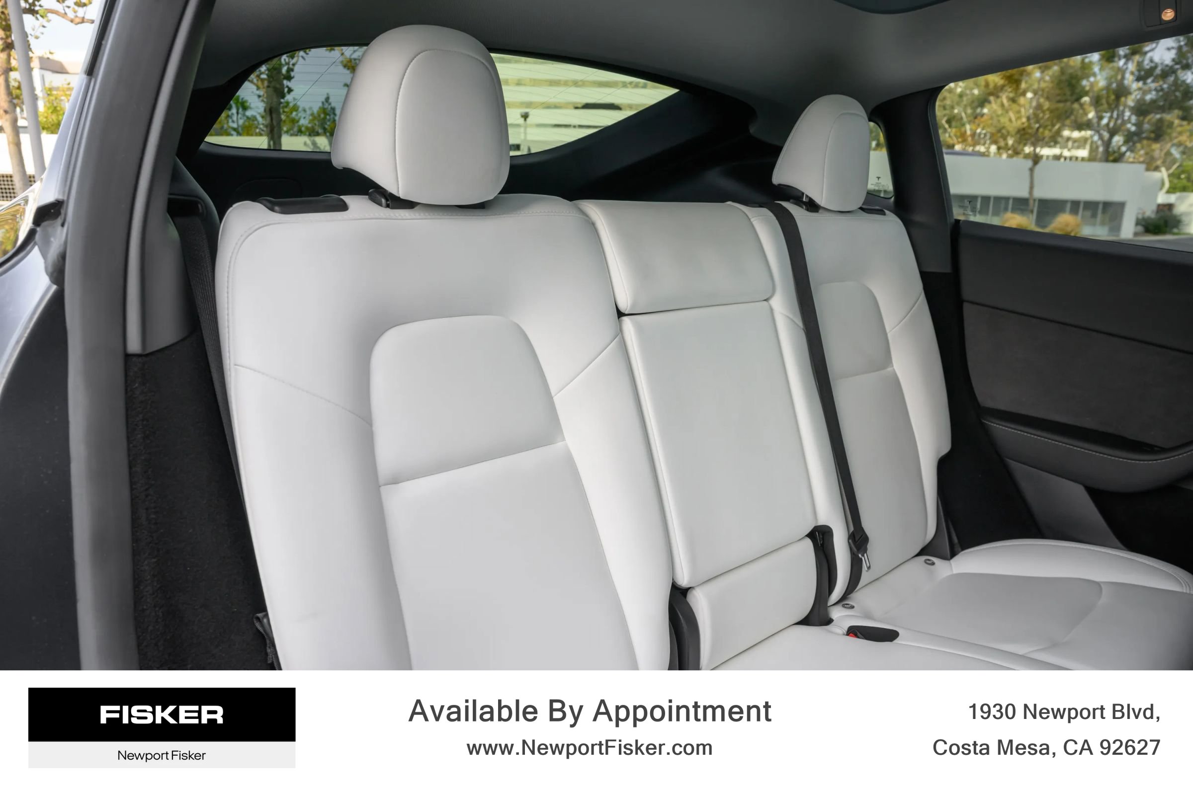 Used 2024 Tesla Model Y Long Range AWD/4WD image 29