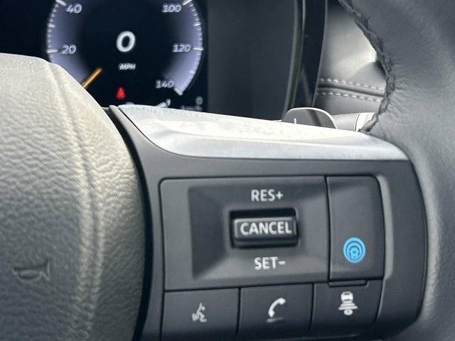 Used 2025 INFINITI QX60 Luxe image 32