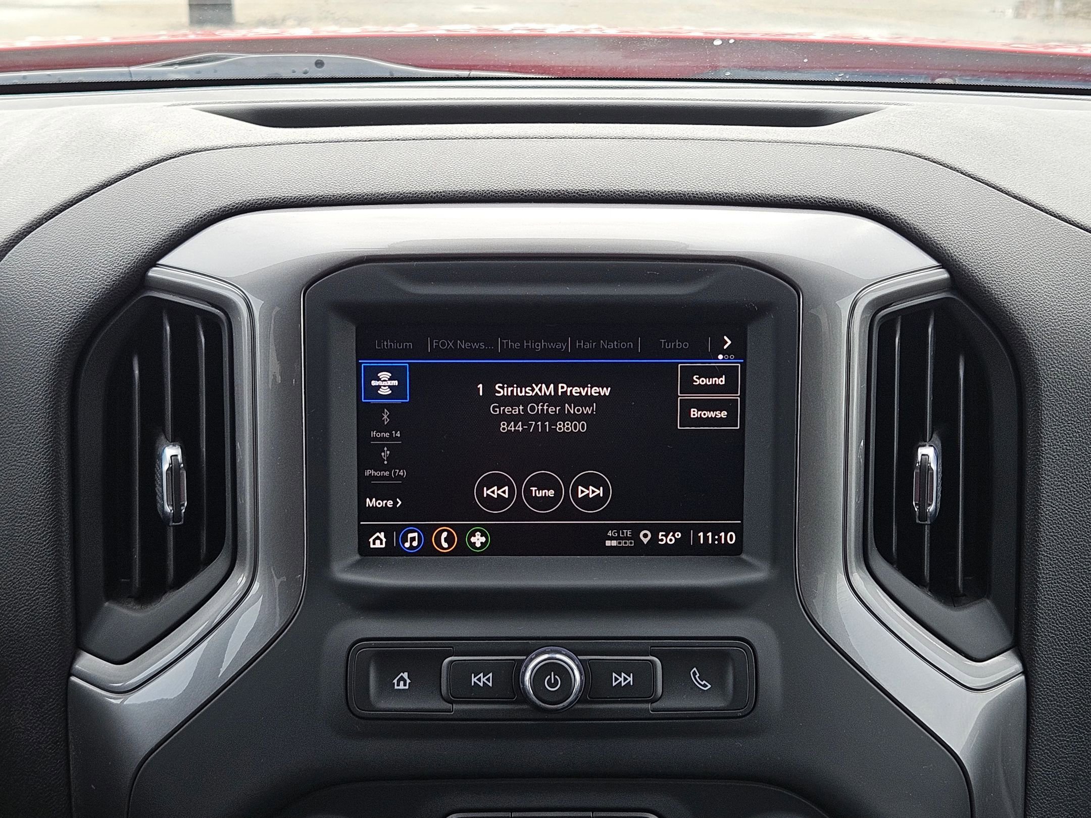 Used 2024 Chevrolet Silverado 1500 Custom image 17