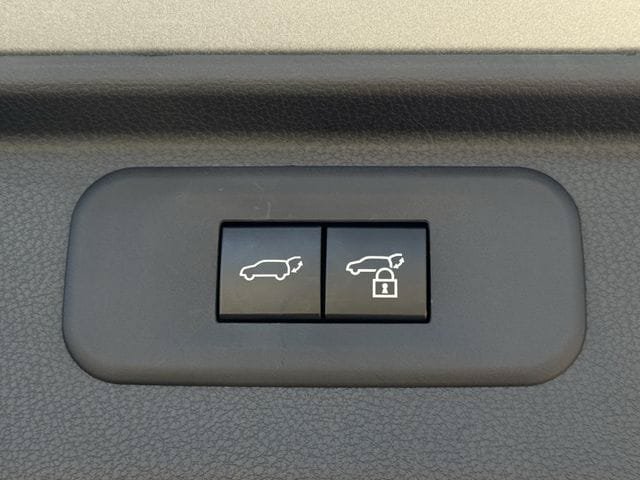 Used 2024 Toyota Grand Highlander FWD image 33
