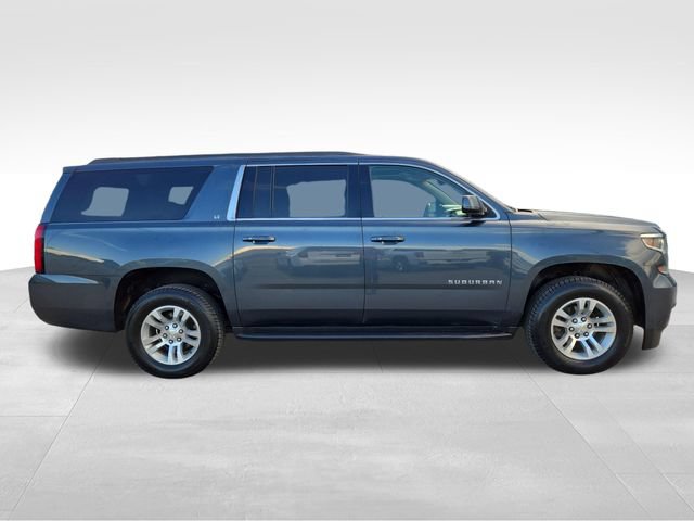 Used 2019 Chevrolet Suburban LT w/ Luxury Package AWD/4WD image 13