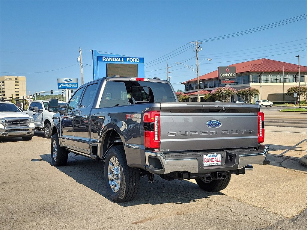 New 2026 Ford F250 Lariat image 4