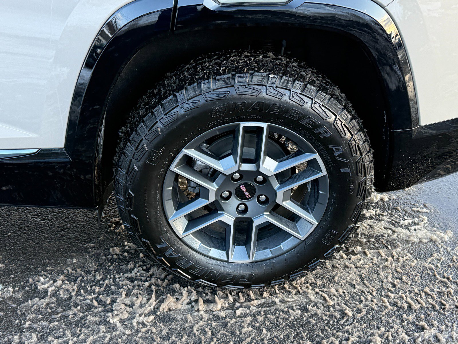 New 2026 GMC Terrain AT4 w/ Convenience Package III image 10