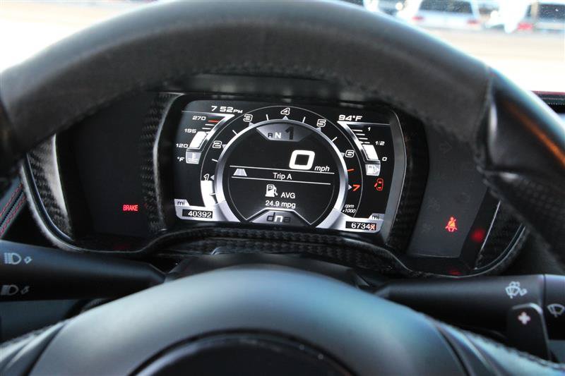 Used 2015 Alfa Romeo 4C Launch Edition w/ Convenience Group RWD image 26
