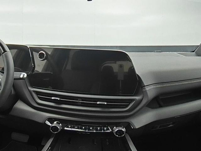 New 2026 Chevrolet Silverado EV LT AWD/4WD image 26