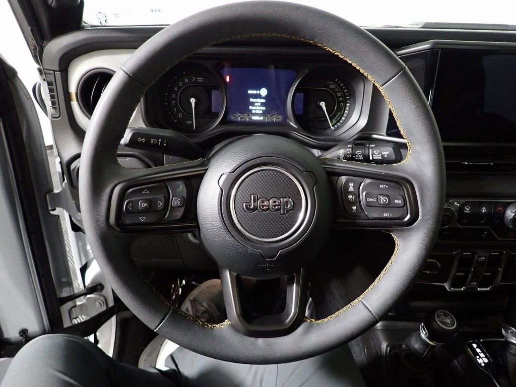 Used 2024 Jeep Wrangler Unlimited w/ Convenience Group image 22