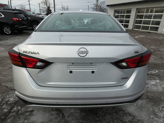New 2025 Nissan Altima 2.5 SL image 4