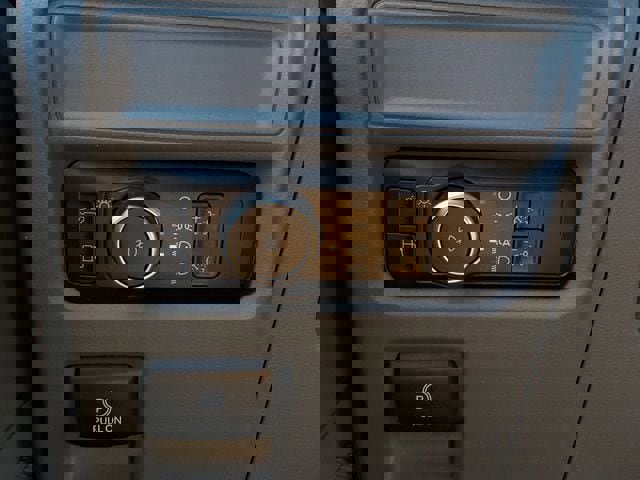 Used 2024 Ford F150 XLT w/ Mobile Office Package image 36