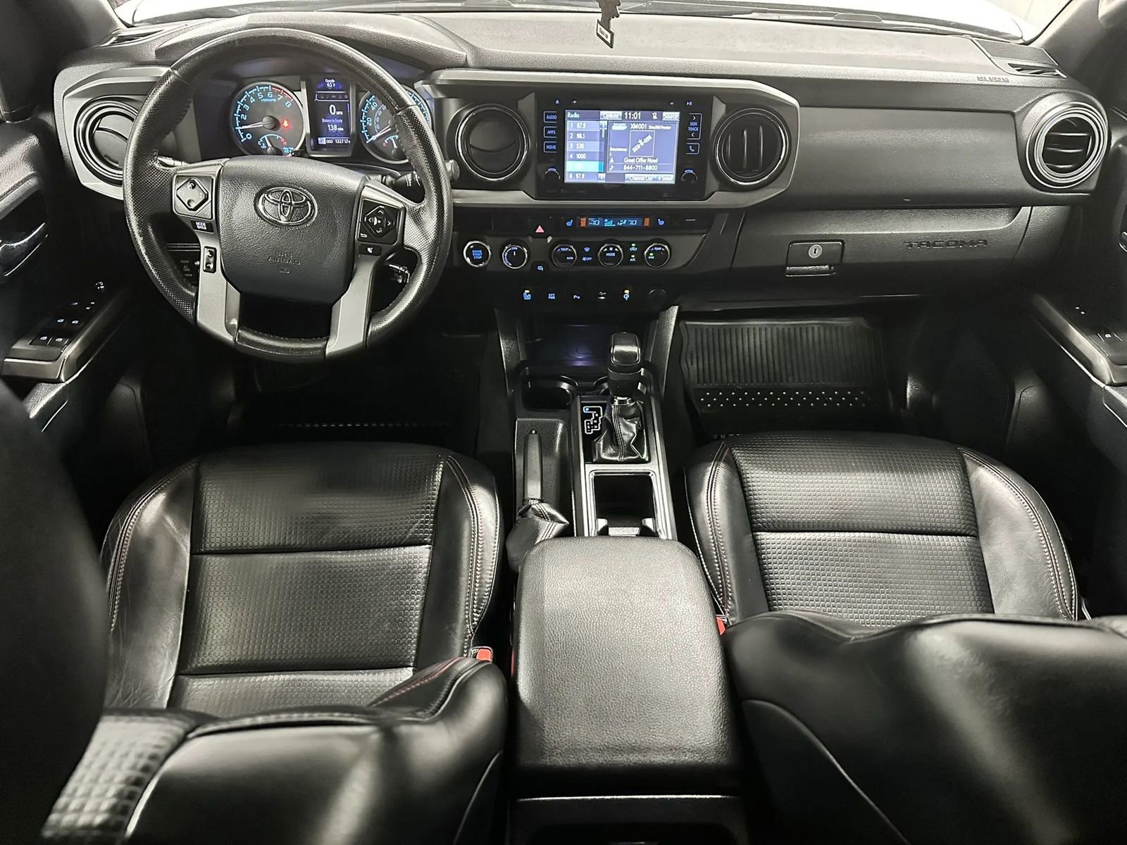 Used 2017 Toyota Tacoma TRD Pro AWD/4WD image 31