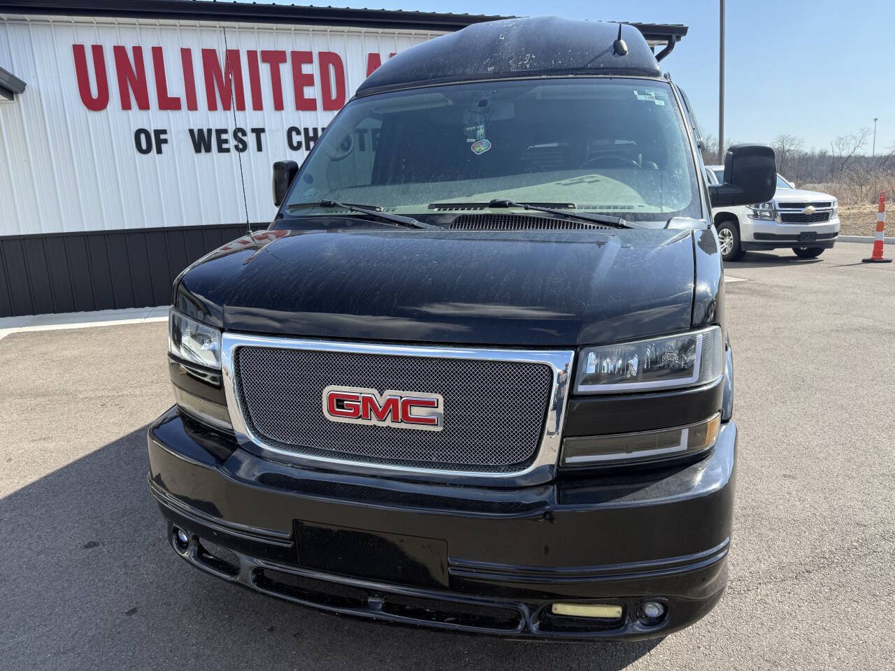 Used 2014 GMC Savana 2500 Extended RWD image 2