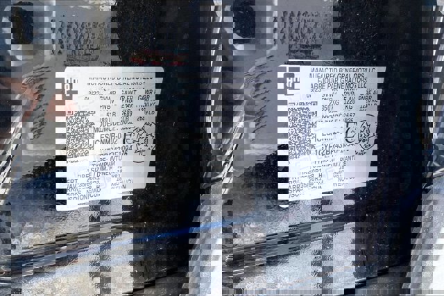 Used 2024 Cadillac XT4 Luxury image 32