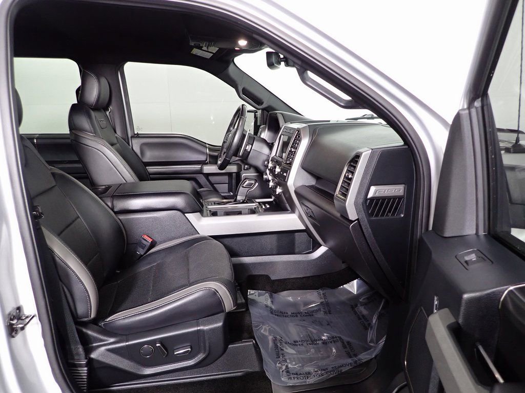 Used 2018 Ford F150 Raptor w/ Equipment Group 802A Luxury image 45