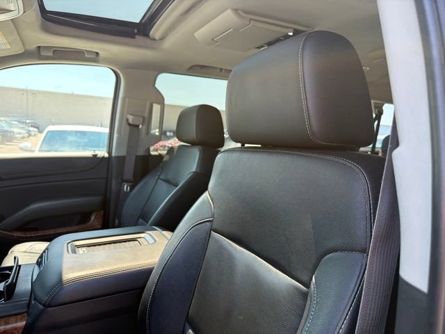 Used 2016 Chevrolet Suburban LTZ AWD/4WD image 16