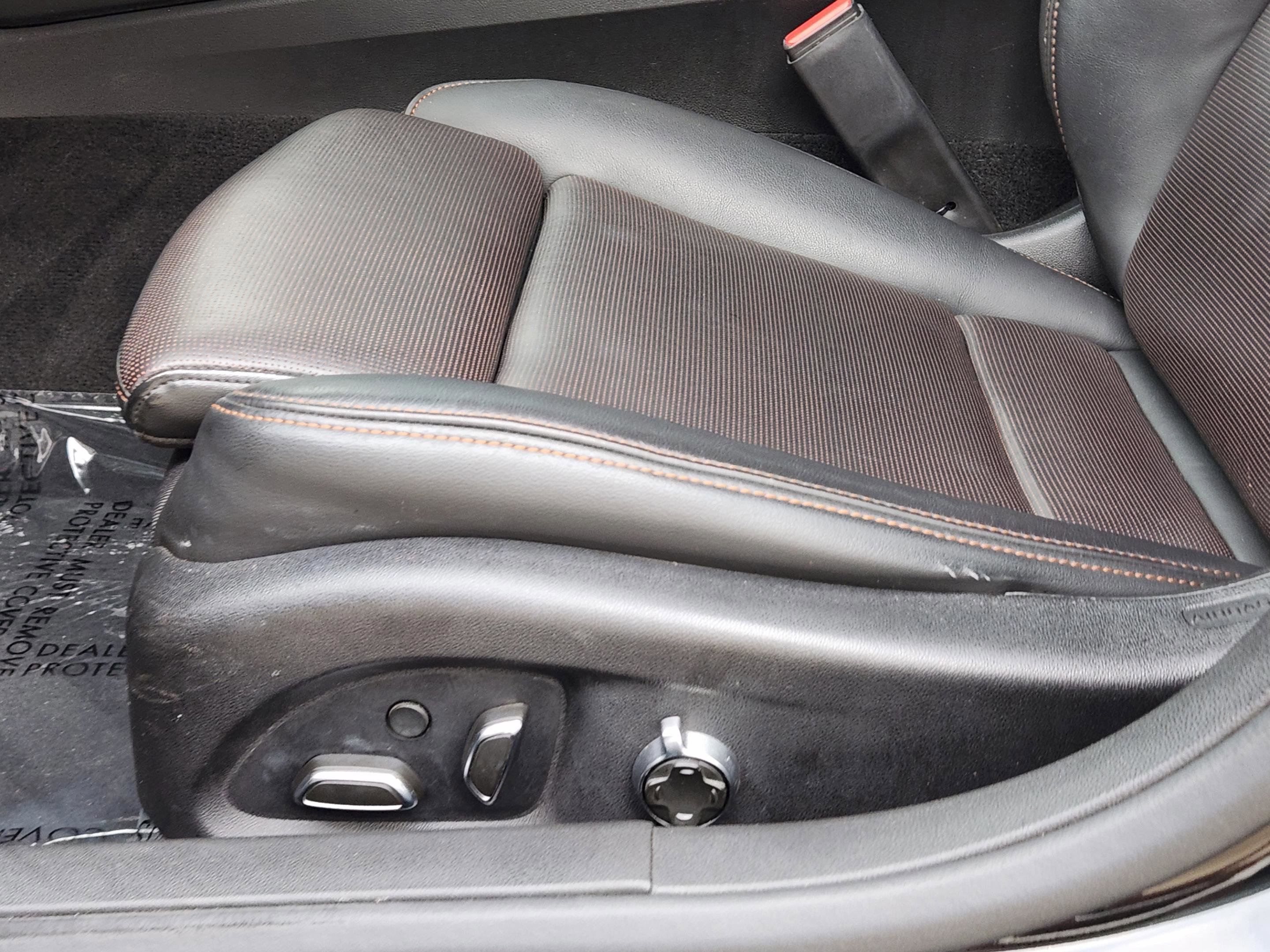 Used 2022 Cadillac CT5 V w/ Premium Package RWD image 21