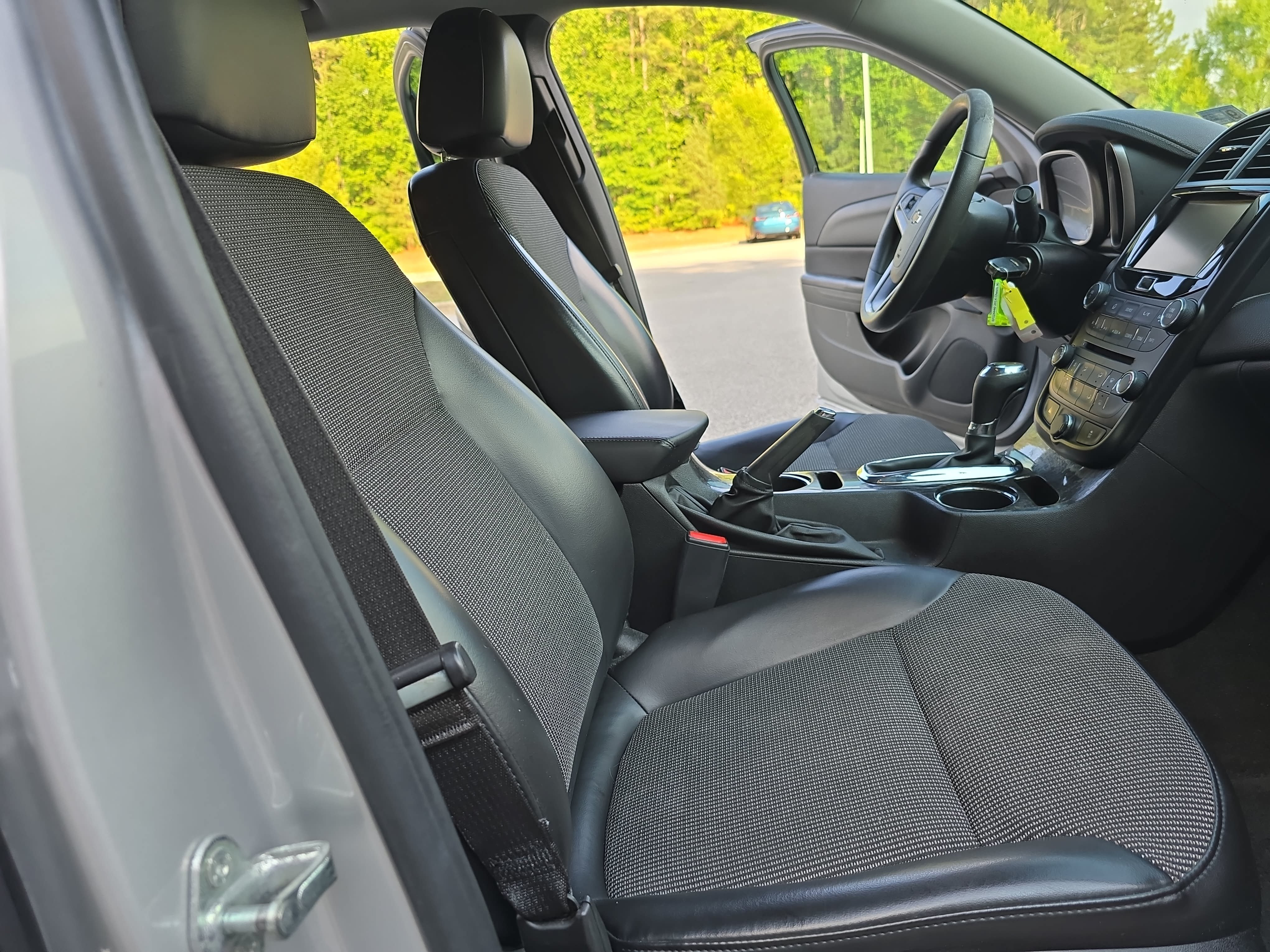 Used 2014 Chevrolet Malibu LT w/ Power Convenience Package FWD image 10