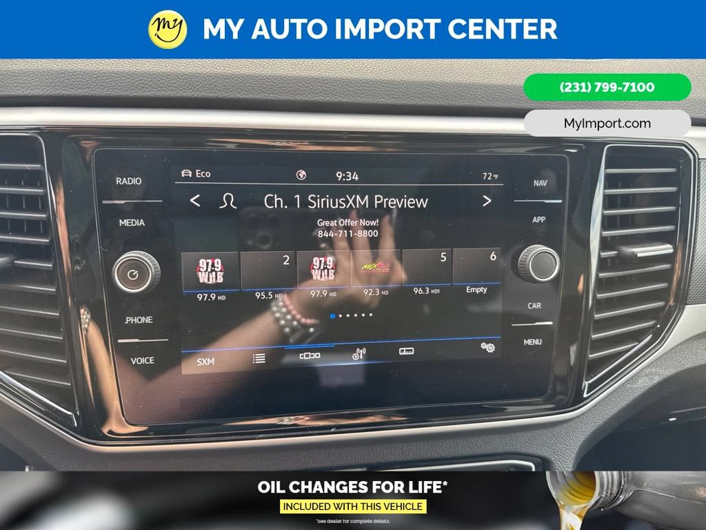 Used 2023 Volkswagen Atlas Cross Sport SEL R-Line AWD/4WD image 19
