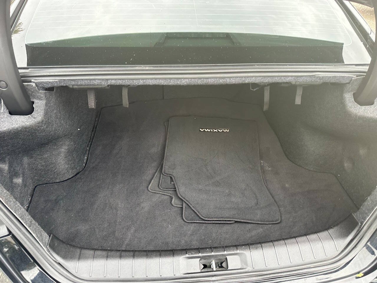 Used 2021 Nissan Maxima 3.5 SV w/ Floor Mat Group FWD image 15