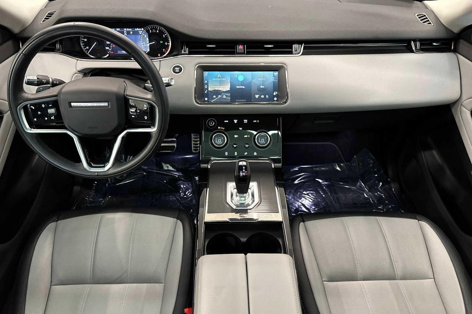 Used 2022 Land Rover Range Rover Evoque R-Dynamic S image 26