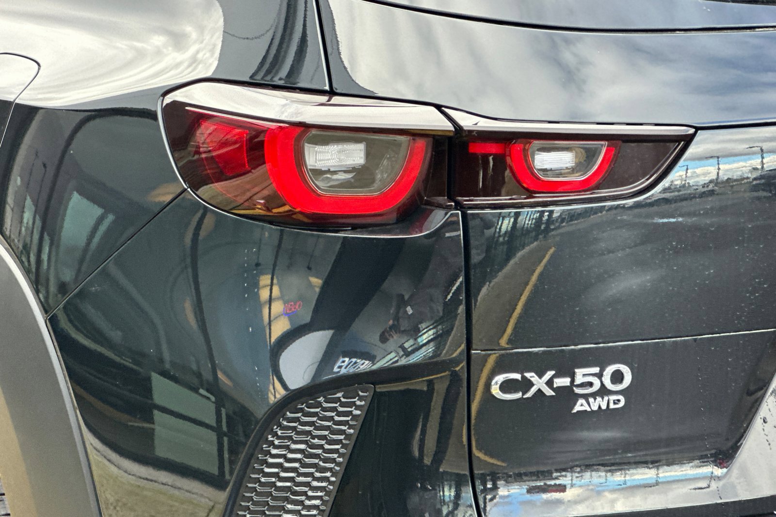New 2026 MAZDA CX-50 AWD 2.5 Hybrid w/ Premium Pkg image 24