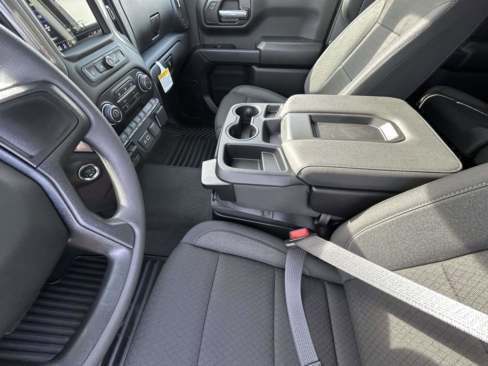 New 2026 Chevrolet Silverado 1500 Custom Trail Boss w/ Turbomax Blackout Package image 9