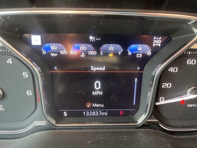 Used 2021 GMC Yukon Denali w/ Denali Premium Package AWD/4WD image 7