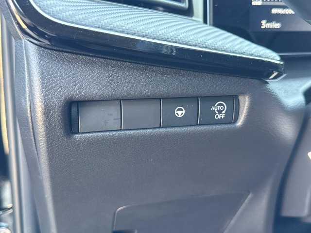 New 2027 Nissan Kicks SR FWD image 23