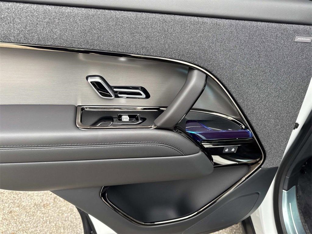 New 2026 Land Rover Range Rover Sport Dynamic SE image 13