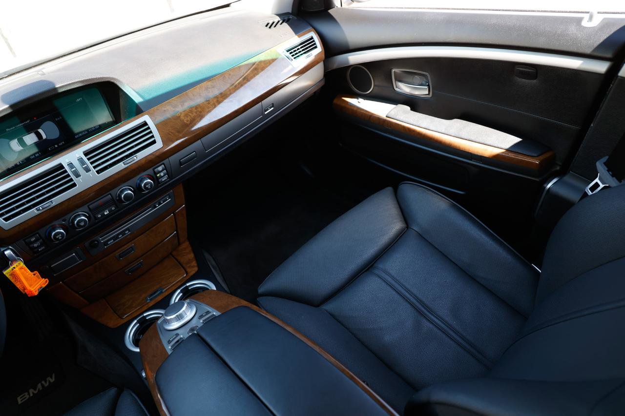 Used 2008 BMW 750Li RWD image 25