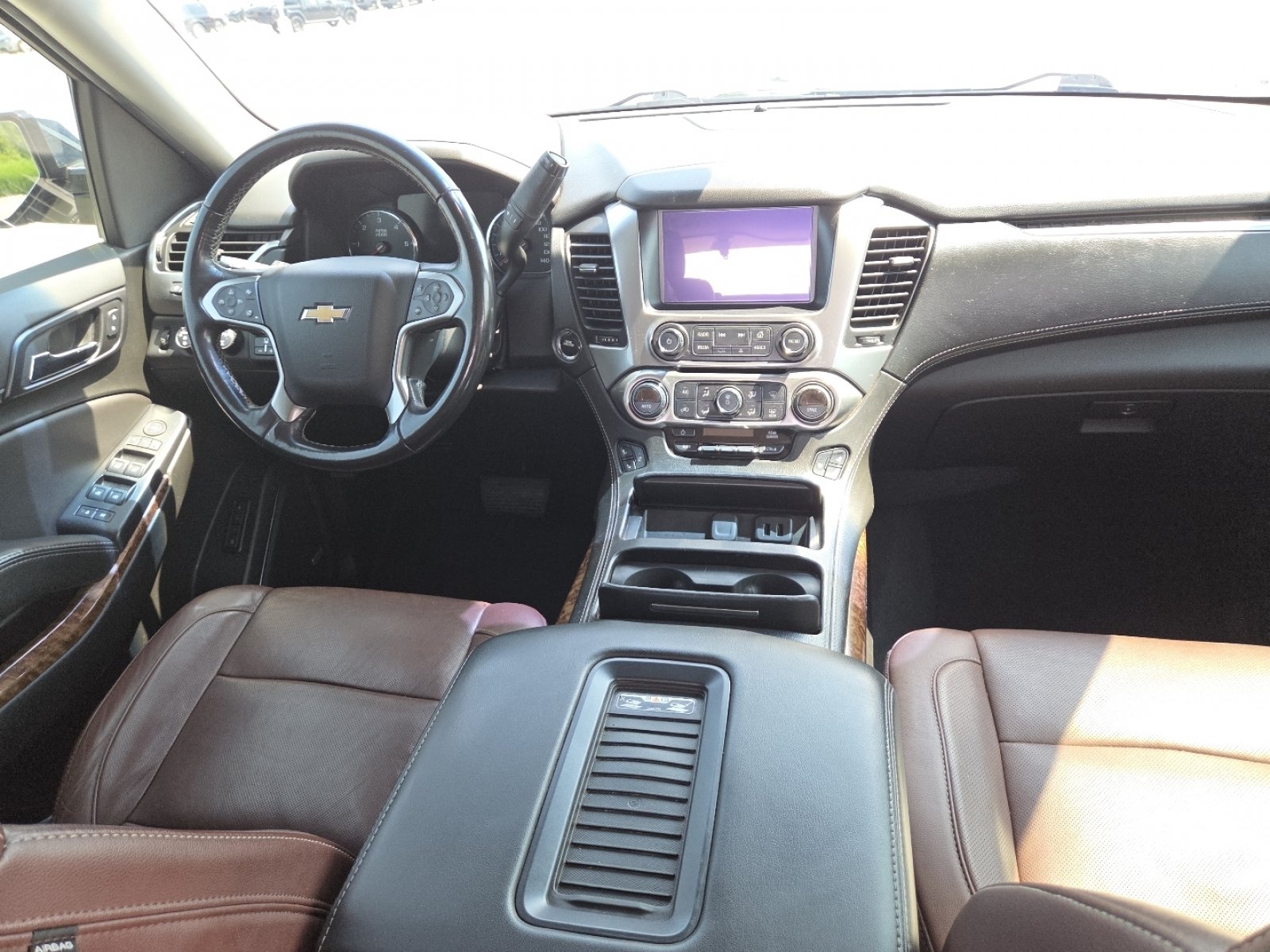 Used 2019 Chevrolet Tahoe Premier w/ Premier Plus Edition AWD/4WD image 26