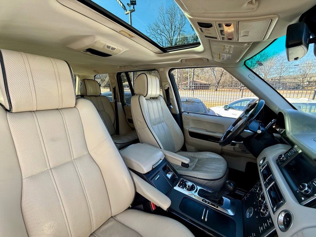 Used 2012 Land Rover Range Rover Supercharged image 20