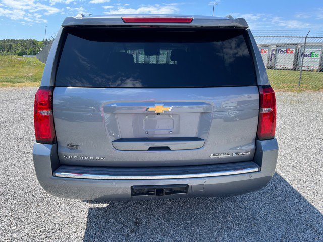 Used 2018 Chevrolet Suburban Premier AWD/4WD image 8